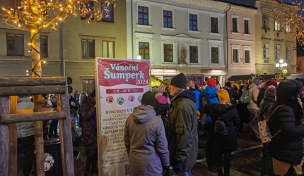 Vánoční Šumperk 2024 - rozsvěcení vánočního stromu